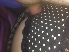 Porno su ketinimą peržiūrėti vaikinas kažkieno žmoną ir kartu davė burną vyrui