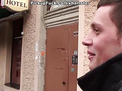 Porno įžymybės sultingi lovoje, rodo