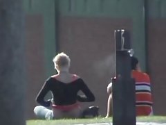 Plika porno nuotraukos nuoga daro minetą ir kietas